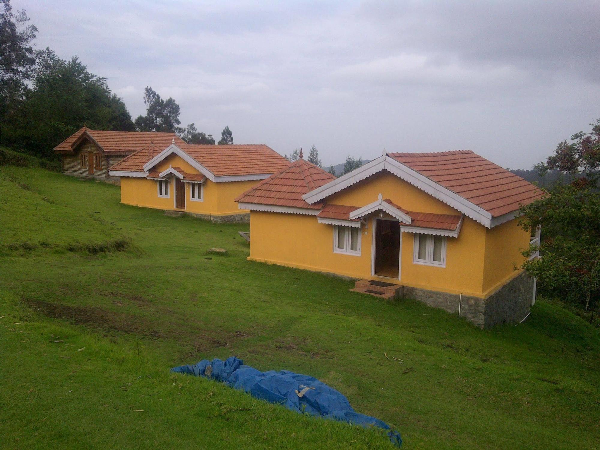 Surya Holidays Kodaikanal Bed & Breakfast Exterior photo